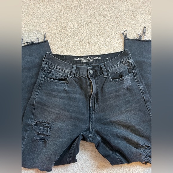 American Eagle Mom Jean size 4 regular - Picture 4 of 4